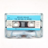 Bruce Willis : The Return Of Bruno > KASET