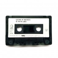 Gun's N Roses : GN'R LIES > KASET